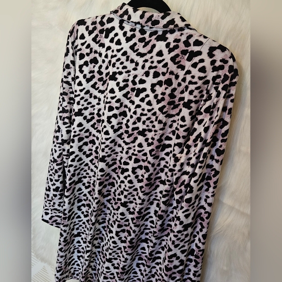 La Vie En Rose Ultra Soft Leopard Nightdress - Picture 3 of 6